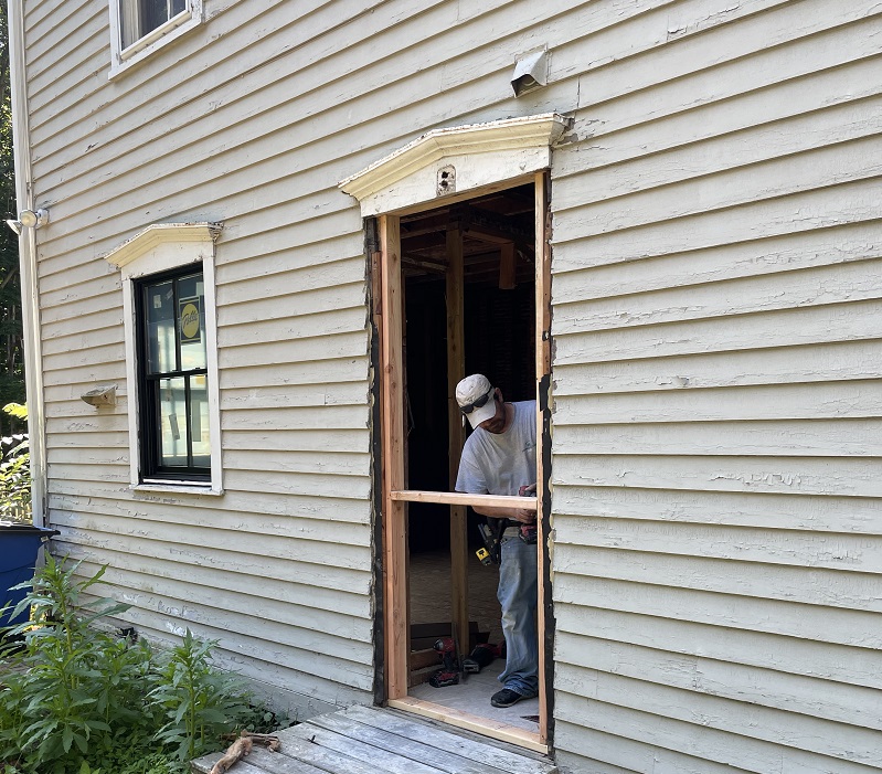 Framing the wall 